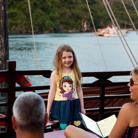 Pelican Classic Cruise ฮาลอง ภายนอก รูปภาพ